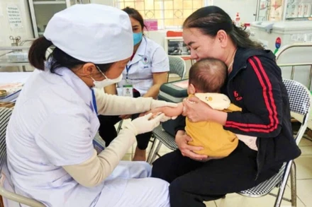 Tỉnh Thái Nguyên tổ chức chiến dịch tiêm vaccine phòng dịch sởi từ ngày 26 đến 28/3.