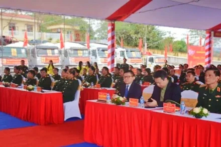 Đồng chí Lê Quốc Minh, Ủy viên Trung ương Đảng, Tổng Biên tập Báo Nhân Dân, Phó Trưởng Ban Tuyên giáo và Dân vận Trung ương, Chủ tịch Hội Nhà báo Việt Nam và các đại biểu dự lễ.