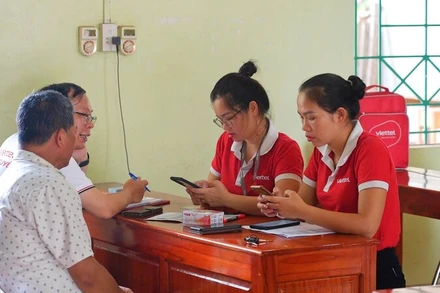 Viettel Thái Nguyên cung cấp dịch vụ 5G cho người dân.