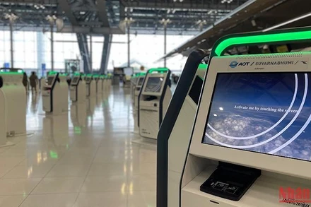Dịch vụ e-Extension sẽ rút ngắn thời gian gia hạn thị thực đối với người nước ngoài ở Thái Lan từ 1 tiếng xuống chỉ còn 3 phút. (Ảnh: Tuấn Anh)
