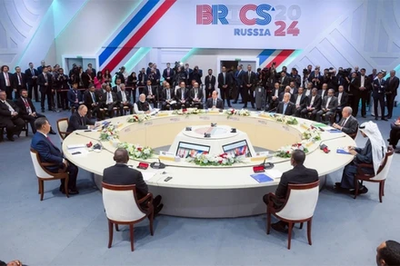 Lãnh đạo các quốc gia thành viên nhóm BRICS tại Hội nghị thượng đỉnh ở Kazan, Nga ngày 23/10/2024. (Ảnh: ANI/TTXVN)