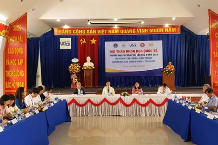Quang cảnh hội thảo.