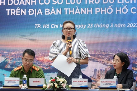 Các đại biểu chủ trì nội dung thảo luận.