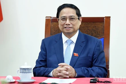 Thủ tướng Phạm Minh Chính đã điện đàm với Thủ tướng Singapore Lawrence Wong. (Ảnh: TRẦN HẢI)