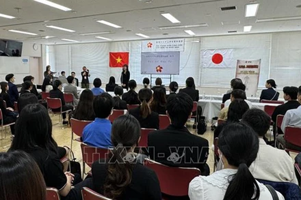 Toàn cảnh lễ khai mạc VYSA JOB FAIR 2024. 