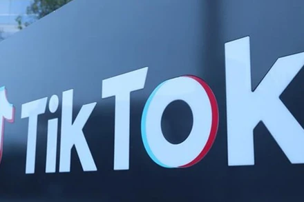 Biểu tượng mạng xã hội TikTok. (Ảnh: THX/TTXVN)