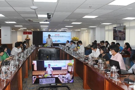 Quang cảnh buổi họp báo.