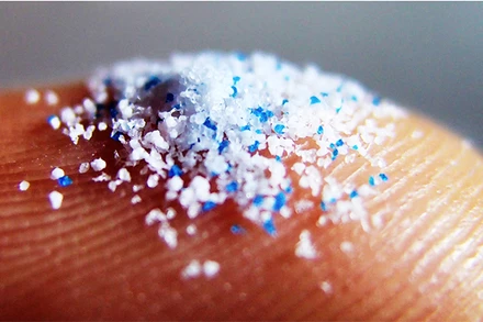 Hạt vi nhựa.(Nguồn: AFP)