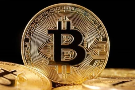 Đồng tiền điện tử Bitcoin. (Ảnh: Getty Images/TTXVN)