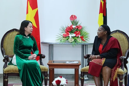 Phó Chủ tịch nước Võ Thị Ánh Xuân hội kiến Chủ tịch Quốc hội Mozambique Esperança Bias.