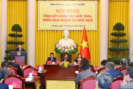 Chủ tịch nước Lương Cường dự hội nghị tổng kết công tác năm 2024, triển khai nhiệm vụ năm 2025 của Văn phòng Chủ tịch nước.