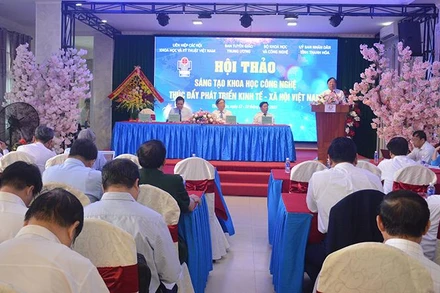 Quang cảnh hội thảo.