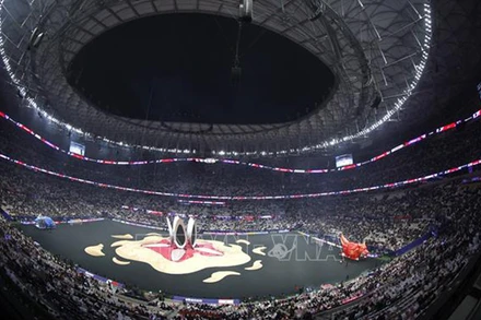 Quang cảnh sân vận động Lusail trong lễ khai mạc Asian Cup 2023. (Ảnh: AFP/TTXVN)