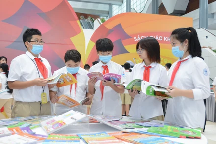 [Infographic] Khung kế hoạch thời gian năm học 2023-2024