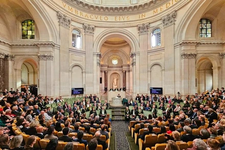 Viện Hàn lâm Khoa học Pháp trao giải thưởng năm 2023 cho các nhà khoa học nổi bật và những nhà nghiên cứu trẻ quốc tế. (Ảnh: MINH DUY)