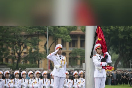 Bản tin Thời sự sáng 24/5: Hôm nay, chính thức cử hành Lễ Quốc tang nguyên Chủ tịch nước Trần Đức Lương