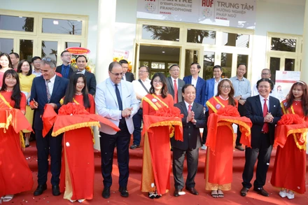 Trung tâm hướng nghiệp Pháp ngữ đặt tại Trường Đại học Sư phạm Kỹ thuật - Đại học Đà Nẵng.