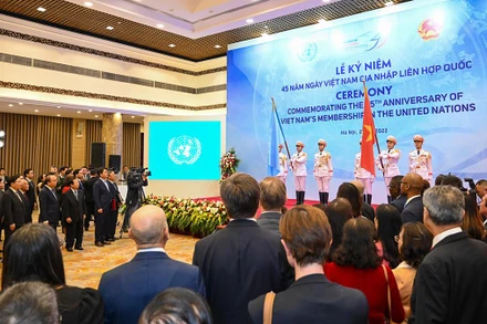 Quang cảnh lễ kỷ niệm 45 năm ngày Việt Nam gia nhập Liên hợp quốc.