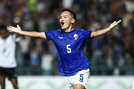 Chou Sinti lập cú đúp giúp U22 Campuchia chiến thắng. (Nguồn: FFC/TTXVN)