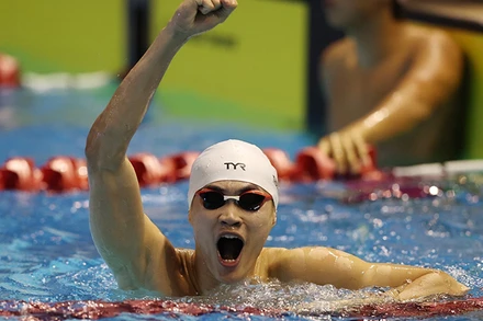 Phạm Thanh Bảo giành cú đúp HCV, phá hai kỷ lục SEA Games. (Ảnh: Hoàng Linh/TTXVN)