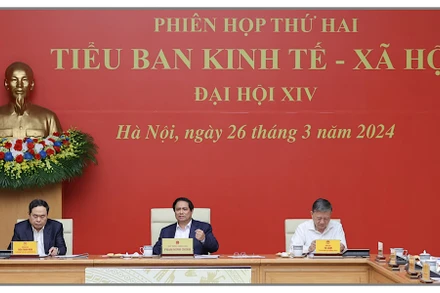 Thủ tướng Phạm Minh Chính chủ trì Phiên họp thứ hai Tiểu ban Kinh tế - Xã hội Đại hội lần thứ XIV của Đảng. (Ảnh: TRẦN HẢI)