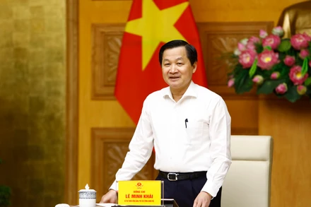 Phó Thủ tướng Lê Minh Khái chủ trì cuộc họp.