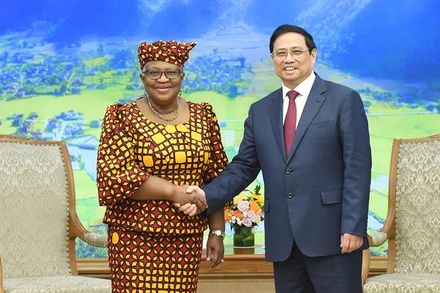 Thủ tướng Phạm Minh Chính tiếp bà Ngozi Okonjo-Iweala, Tổng Giám đốc WTO.
