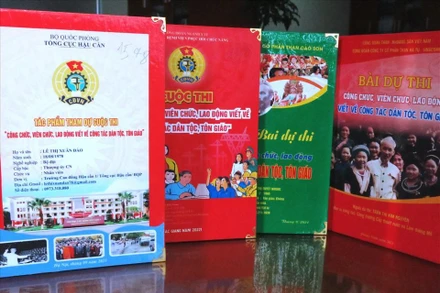 Một số bài dự thi Cuộc thi “Công chức, viên chức, lao động viết về công tác dân tộc, tôn giáo” năm 2011.