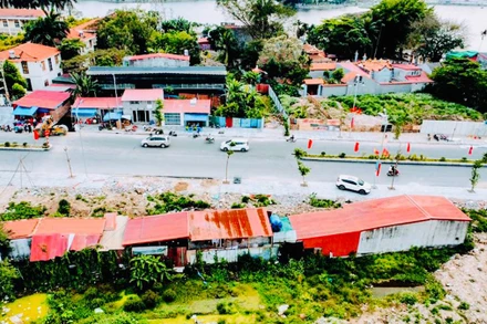 4 trường hợp lấn chiếm đất đai trái phép tại cánh đồng Linh, phường Đằng Giang (quận Ngô Quyền) sẽ bị cưỡng chế buộc tháo dỡ, trả lại mặt bằng nguyên trạng.