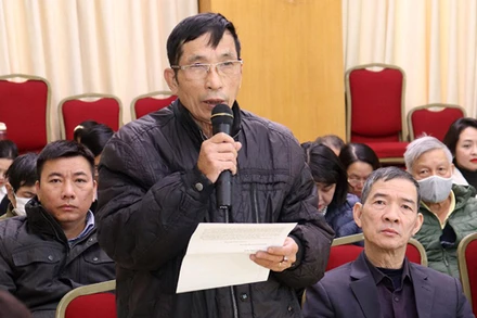 Cử tri Hoàn Kiếm phản ánh các vấn đề quan tâm.