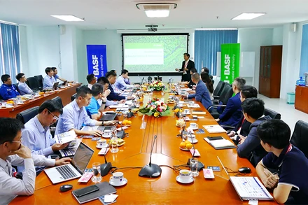 Hội thảo “Phát triển bền vững tại Nhà máy Lọc dầu Dung Quất”.