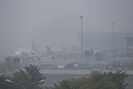 Sương mù tại sân bay Thọ Xuân.