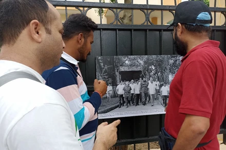 Triển lãm trưng bày 11 bức ảnh về chuyến thăm lịch sử của Chủ tịch Fidel Castro tới Việt Nam.