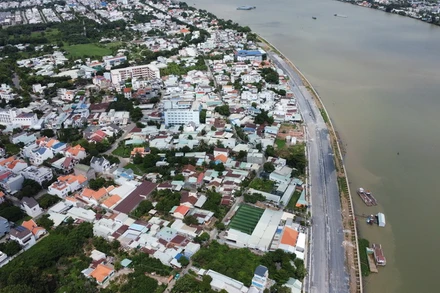 Dự án đường ven sông Đồng Nai là một trong những công trình trọng điểm của tỉnh Đồng Nai chậm tiến độ do vướng công tác giải phóng mặt bằng.