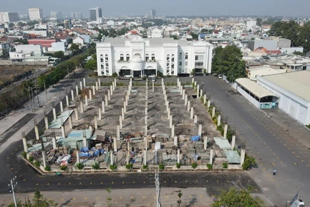 Công trình xây dựng trên diện tích hơn 22 nghìn m2 đất nhưng không có giấy phép.