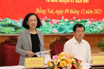 Đồng chí Trương Thị Mai phát biểu chỉ đạo tại buổi làm việc.