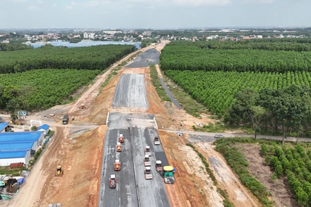 [Ảnh] Hiện trạng cao tốc Biên Hòa-Vũng Tàu qua địa bàn Đồng Nai