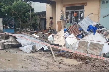 Hiện trường được phong tỏa sau sự cố.