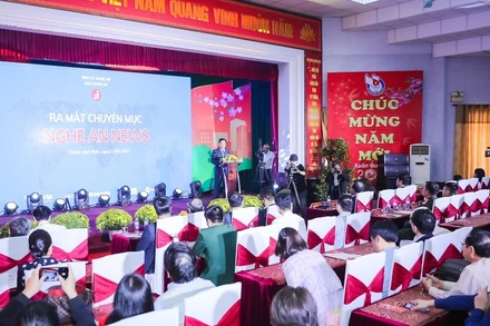 Lễ ra mắt chuyên mục tiếng Anh của báo Nghệ An. 
