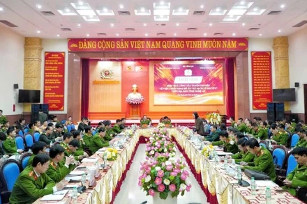 Toàn cảnh hội thảo khoa học “Lý luận và thực tiễn xây dựng xã biên giới giáp Lào sạch về ma túy”.