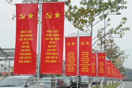 Phát biểu tại Hội nghị cán bộ toàn quốc quán triệt, triển khai thực hiện nghị quyết Trung ương 4 về xây dựng Đảng