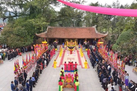 Đền Mẫu Âu Cơ - di tích lịch sử văn hóa đặc sắc của tỉnh Phú Thọ.