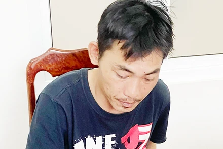 Đối tượng Vũ Viết Hải tại cơ quan công an.