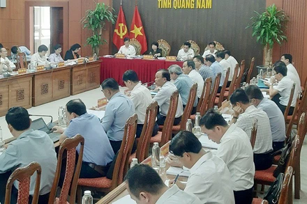 Quang cảnh buổi làm việc.