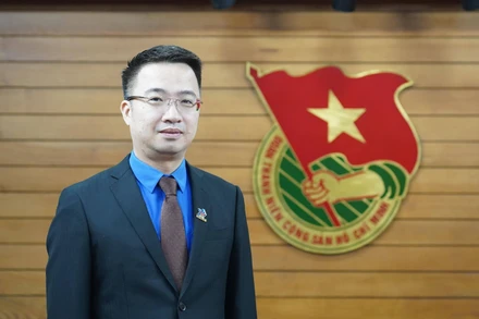 Bí thư Ban Chấp hành Trung ương Đoàn Thanh niên Cộng sản Hồ Chí Minh, Phó Chủ nhiệm thường trực Ủy ban Quốc gia về Thanh niên Việt Nam Nguyễn Tường Lâm