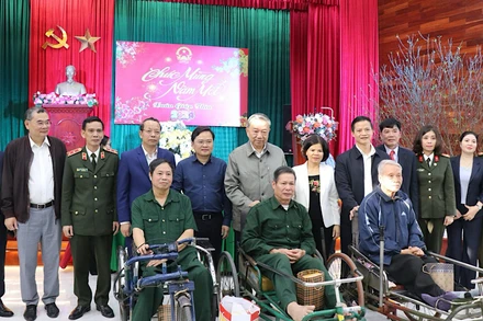 Đại tướng Tô Lâm mong muốn, các thương binh, bệnh binh tiếp tục giữ gìn sức khỏe để chứng kiến những đổi thay của đất nước.