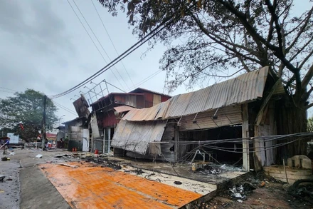 Hiện trường vụ cháy làm một cháu bé tử vong.