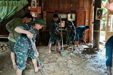 Thiên tai đã gây thiệt hại nghiêm trọng về người và tài sản, ước tổng thiệt hại kinh tế hơn 486 tỷ đồng.