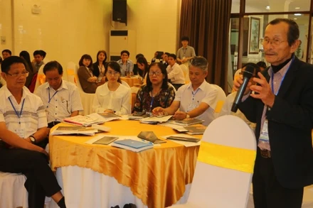 Lương y Phan Tấn Tô, Phó Chủ tịch Hội Đông y thành phố Huế kêu gọi vận động bệnh nhân thay đổi thói quen sử dụng thuốc có nguồn gốc động vật hoang dã.