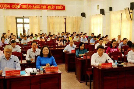 Tỉnh ủy Bến Tre tổ chức Hội nghị quán triệt các chỉ thị, kết luận, quy định của Trung ương. (Ảnh: HOÀNG TRUNG)